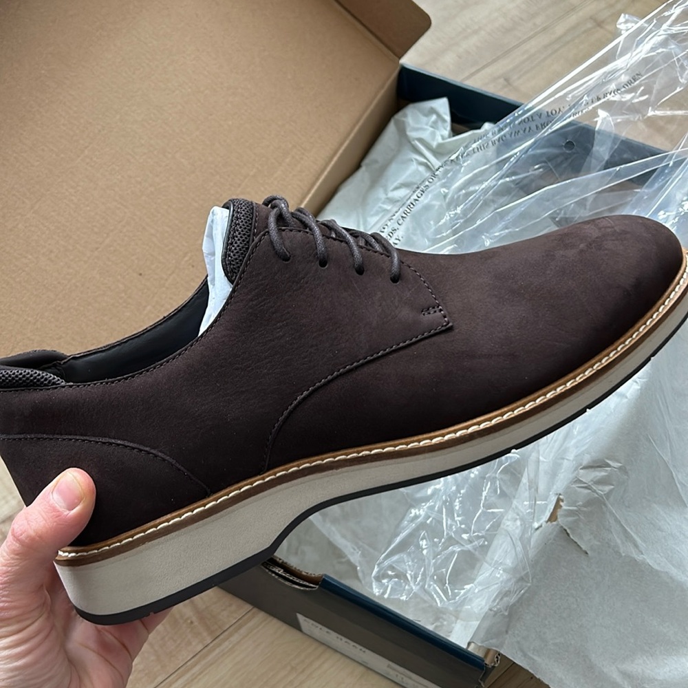 NEW Cole Haan Men’s Osborn Oxfords s11 dark chocolate